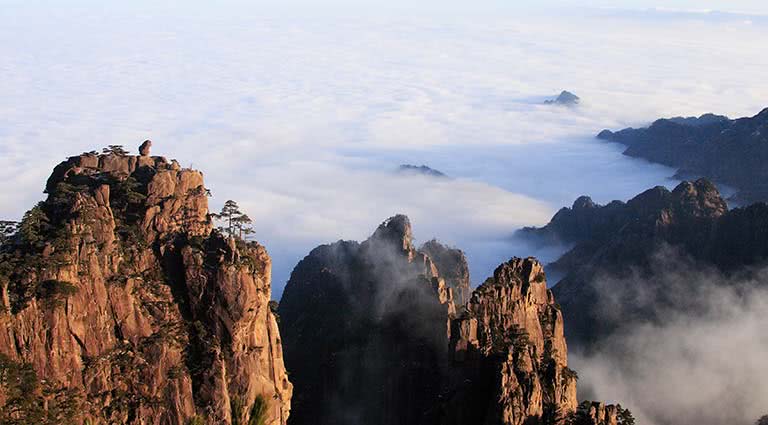 China's Natural Wonders: National Parks and Pandas