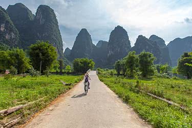 Riding the Dragon's Back: Adventures in Guilin & Longsheng