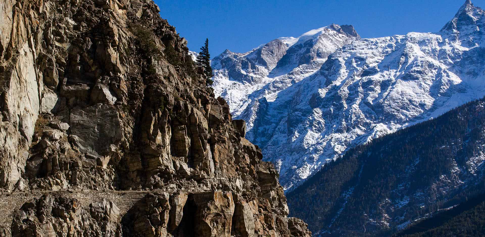Discovering the Magnificence of Shimla and its Mighty Himalayan Peaks - Sampling Himachali Cuisine
