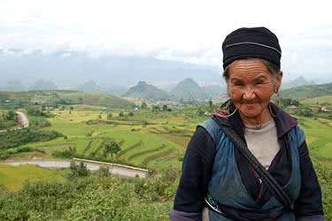 Hilltribes & Rice Terraces: Hanoi to Sapa