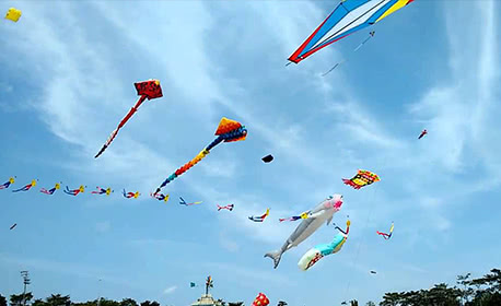 Festival Layang-Layang Sedunia (World Kite Festival)