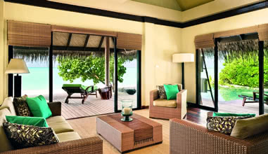 Deluxe Beach Villas with Plunge Pool 