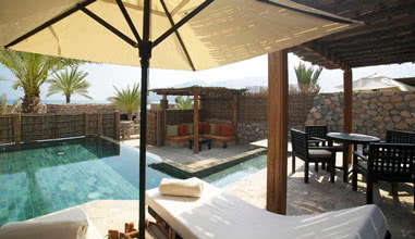 Spa Pool Villa Beachfront