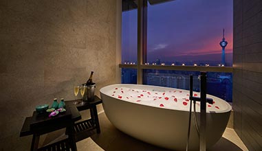 Signature Sky Retreat