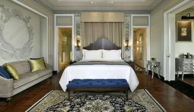 Raffles Manor Suite