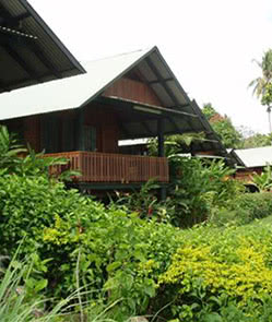 Kokopo Beach Bungalow Resort