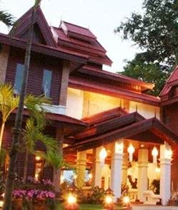 Golden Pai & Suite Resort 