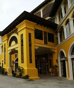 Planta Centro Bacolod Hotel and Residences 