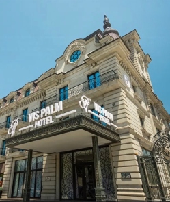 VIS Palm Hotel