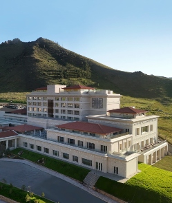 Ayan Zaalat Hotel