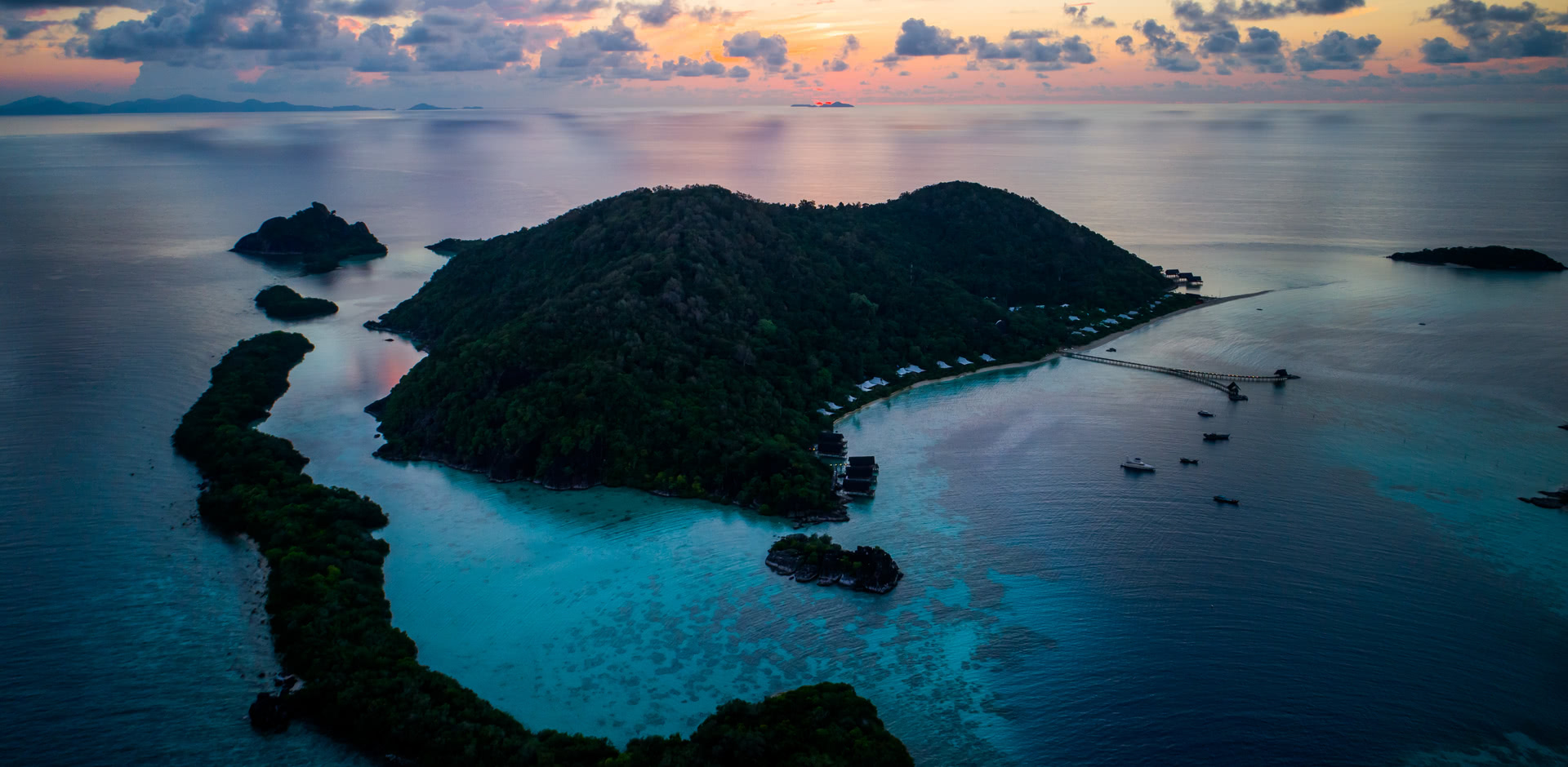 Bawah Island | Indonesia Luxury Hotels Resorts | Remote Lands