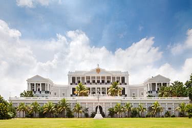  Taj Faluknama Palace