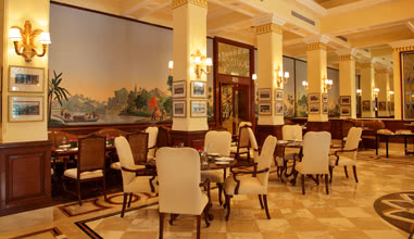 1911 Bar and Restaurant