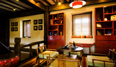 Jakhang Lobby Lounge