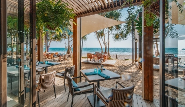 Rak Talay Beach Bar & Restaurant
