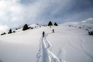 Skiing in At-Bashy Valley