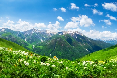 Georgia: Hiking the Greater Caucasus 