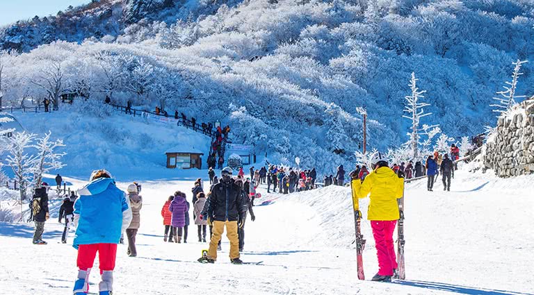 February | When to Go | Asia Luxury Travel | Remote Lands