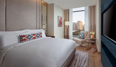 Junior Suite (73sqm/785sqft)