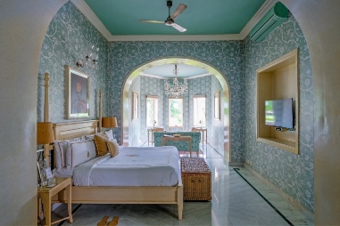 Queen Elizabeth Suite
