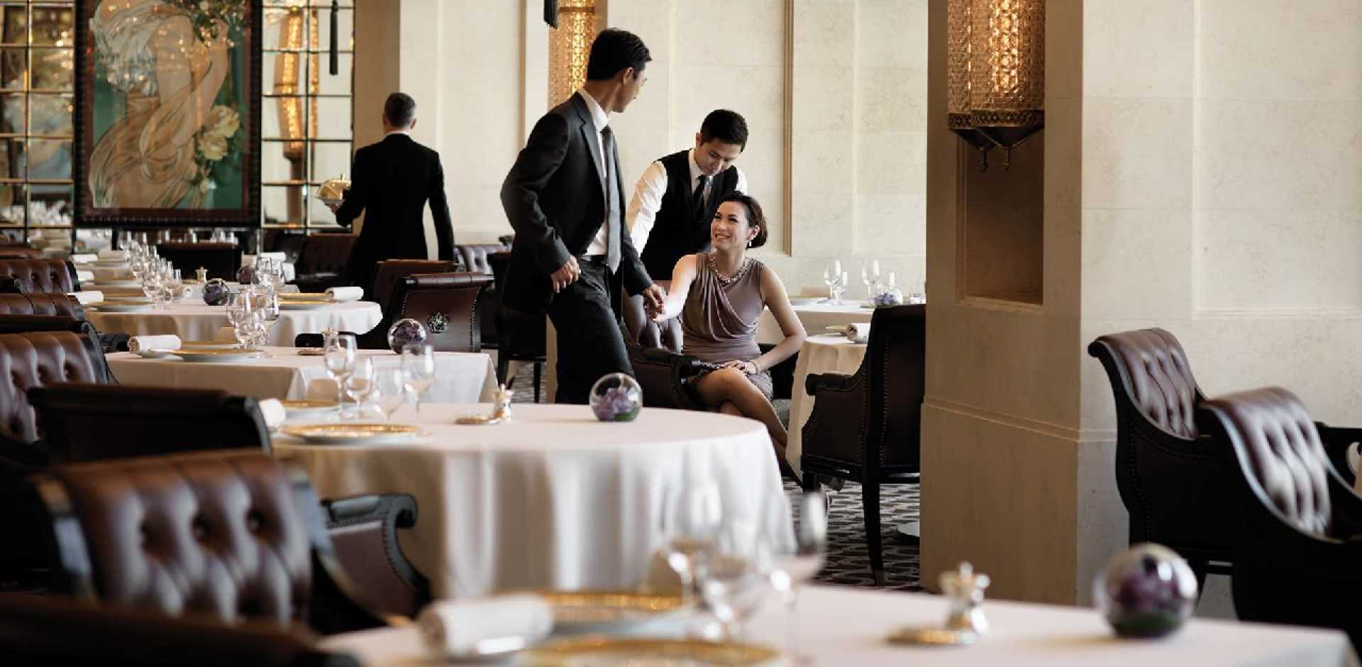 Four Seasons Hong Kong