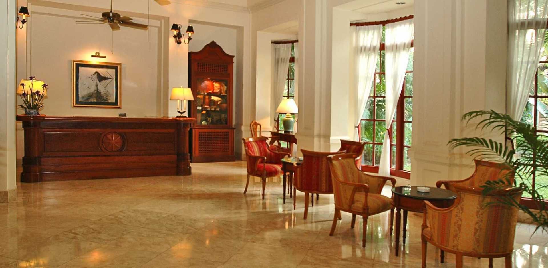 Settha Palace Hotel
