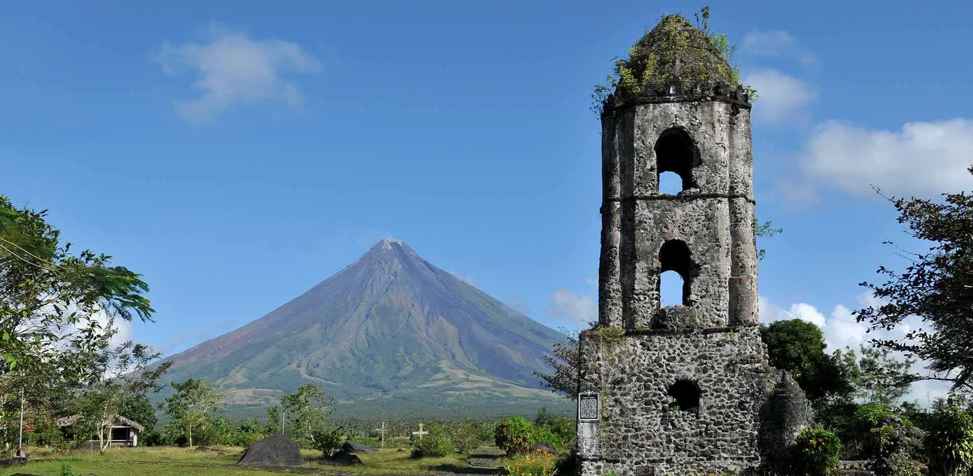 bicol solo travel