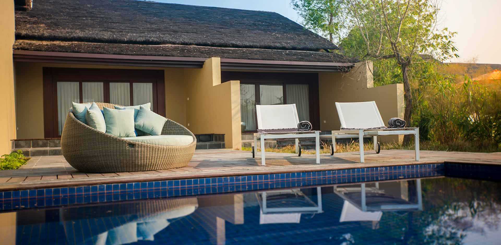 Taj Meghauli Serai