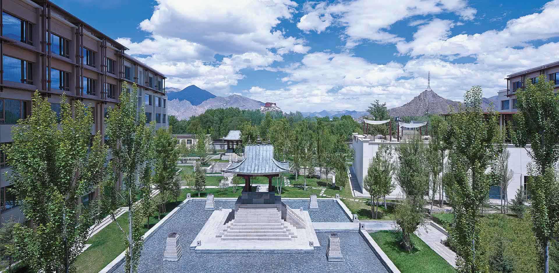 Shangri-La Hotel, Lhasa