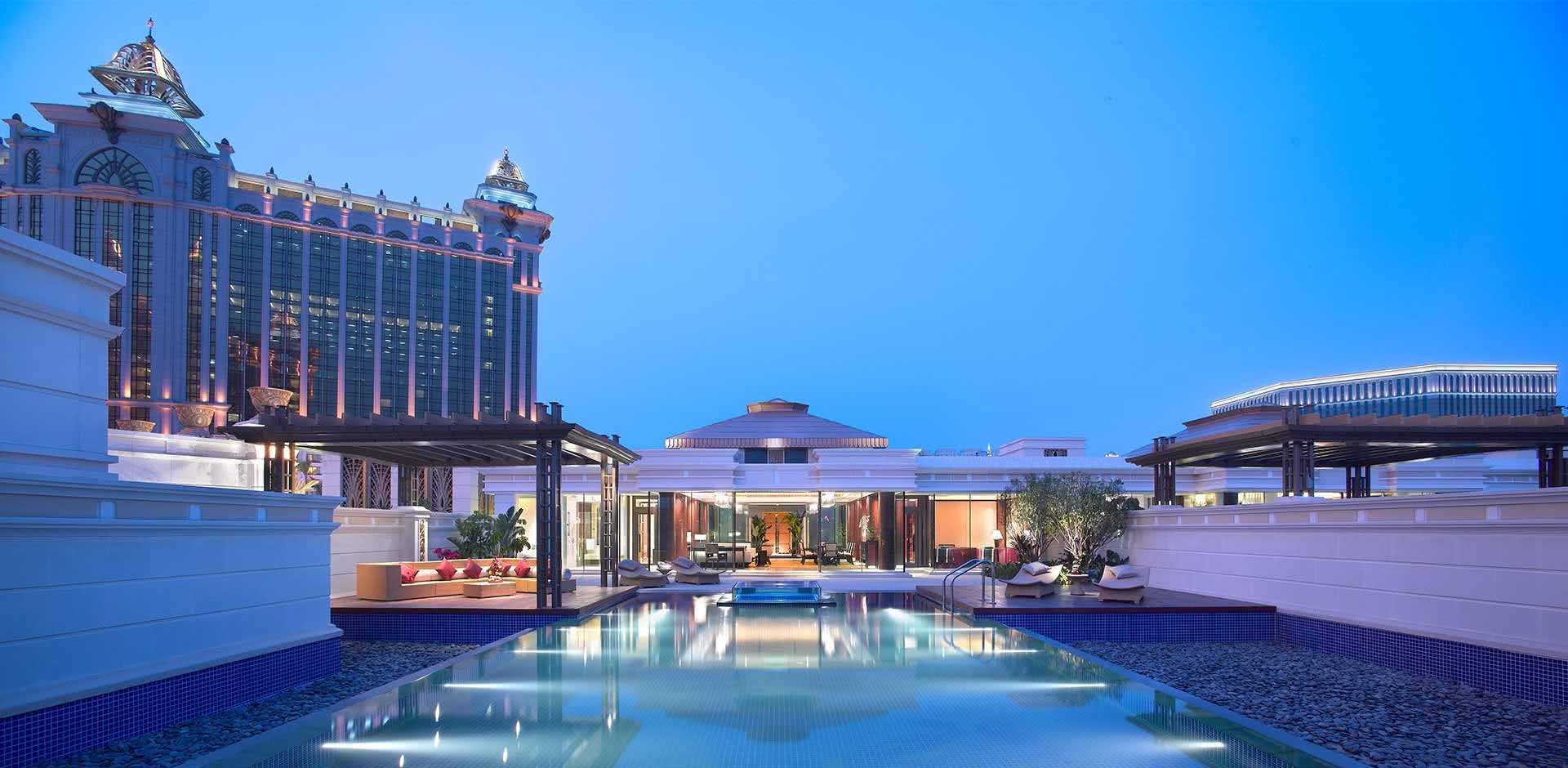 Banyan Tree Macao