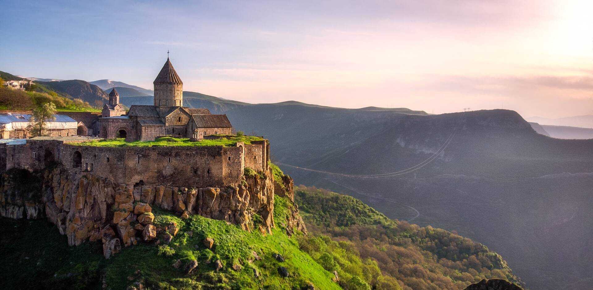 visit goris armenia