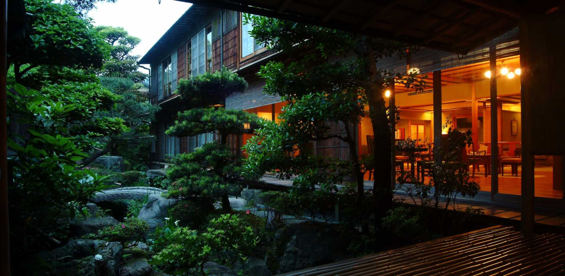 Nishimuraya Honkan