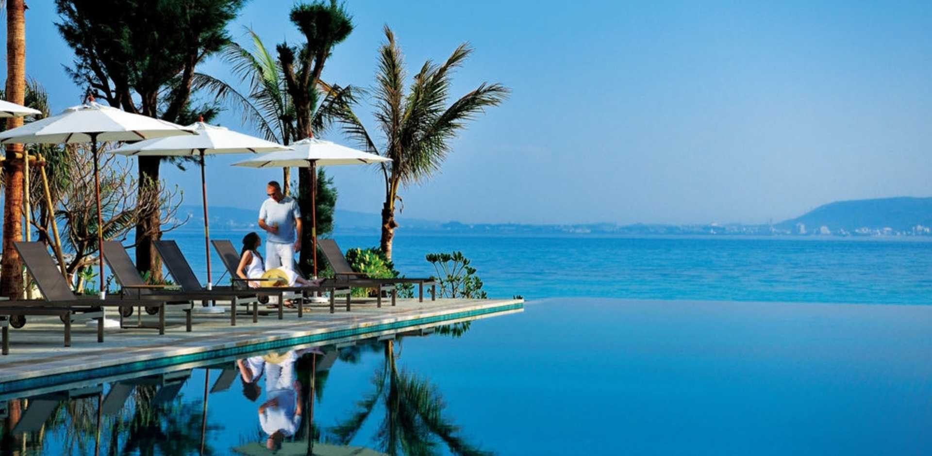 The Terrace Club at Busena