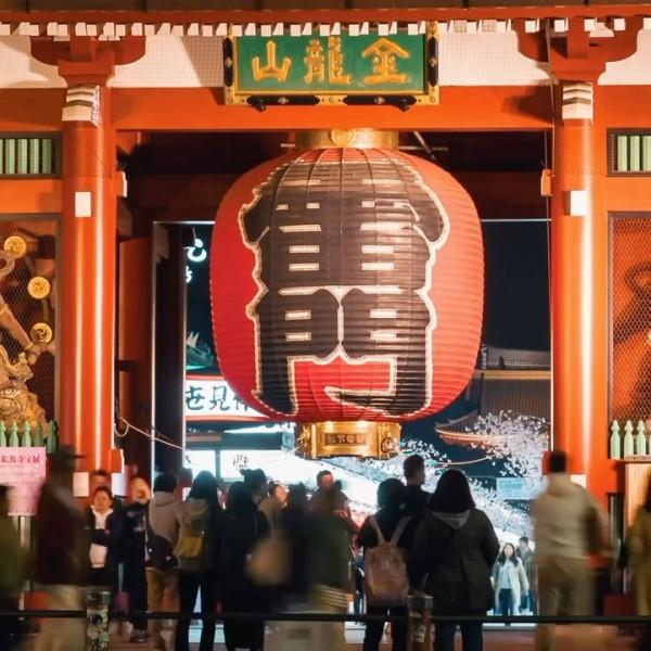 Tokyo By Night

Take to the streets of Tokyo at night to explore the best of Shibuya, Shinjuku, Asakusa, and other iconic areas of this cutting-edge metropolis.