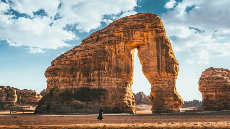 Dubai and Al Ula: A Perfect Arabian Combination