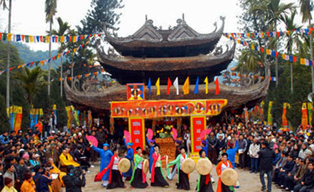 Huong Pagoda Festival