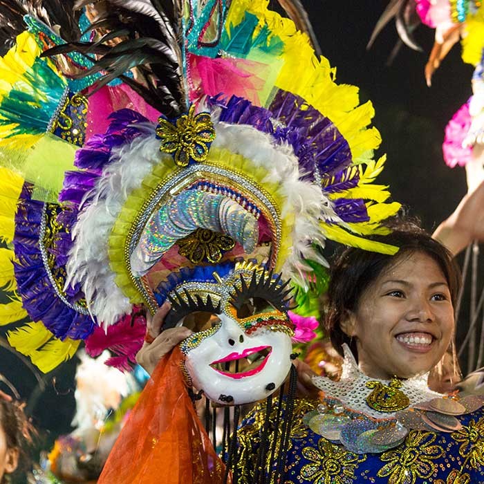 Masskara_3b-700x700 Masskara_3b-700x700