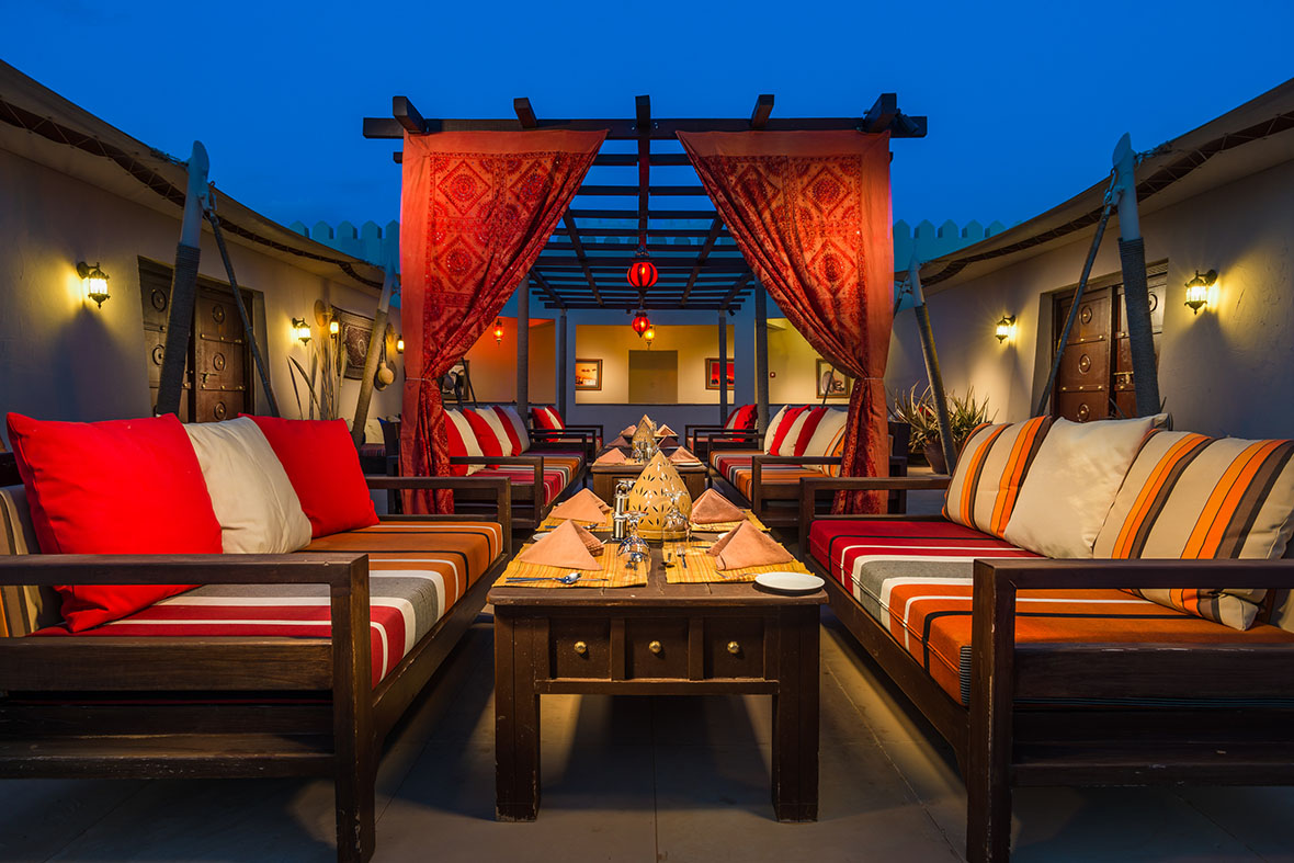 3. dunes restaurant outdoors
