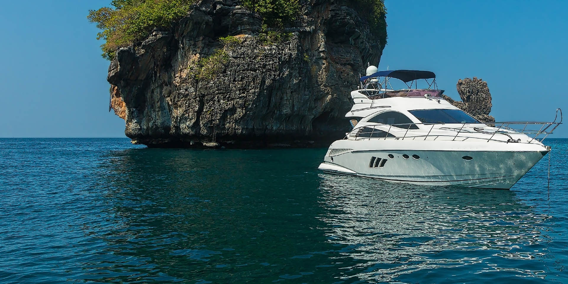 phuket private yacht tour