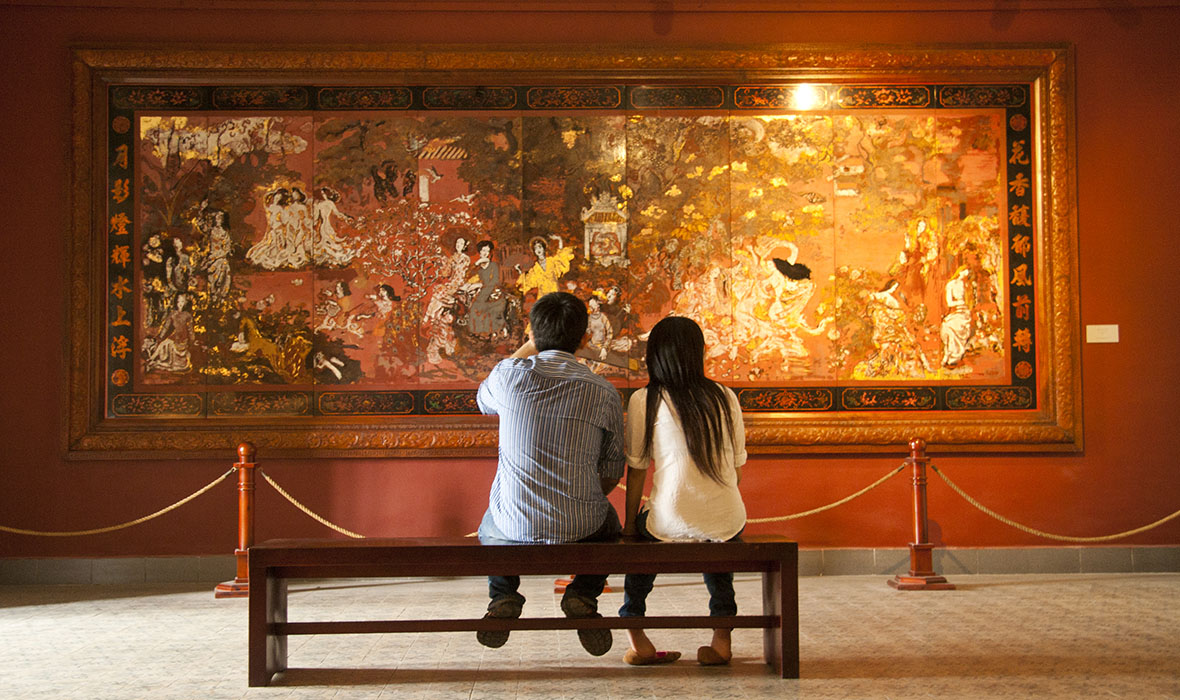 1109 HCMC Fine Arts Museum painting by Nguyen Gia Tri photographer Sophie Hughes