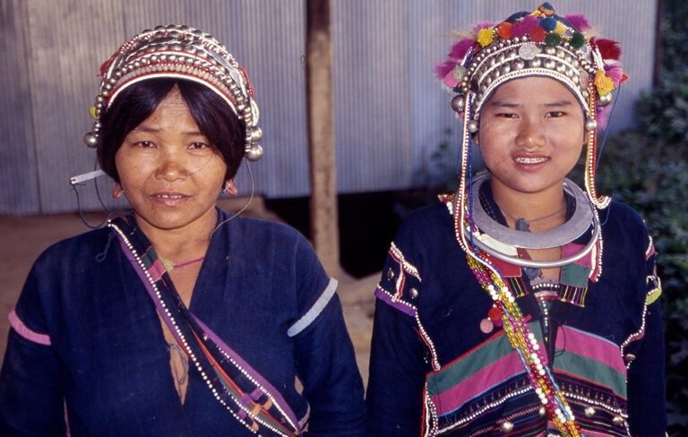 Akha mother and daughter.