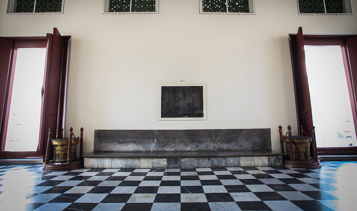 Grand Palace_The blackboard Anna used before