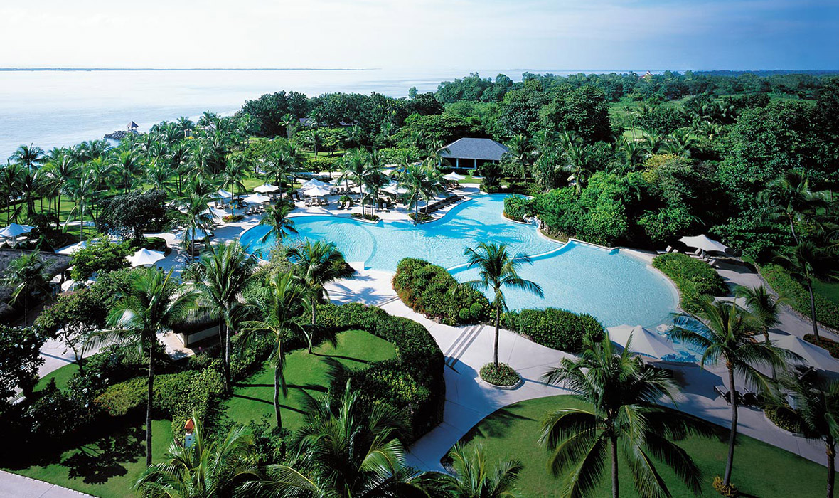MAC-Bg-Outdoor-Swimming-Pool