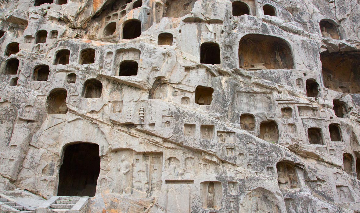 Longmen-Grottoes-2