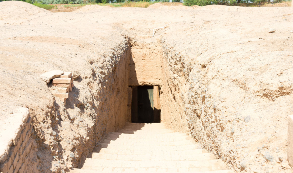 Astana-ancient-tombs