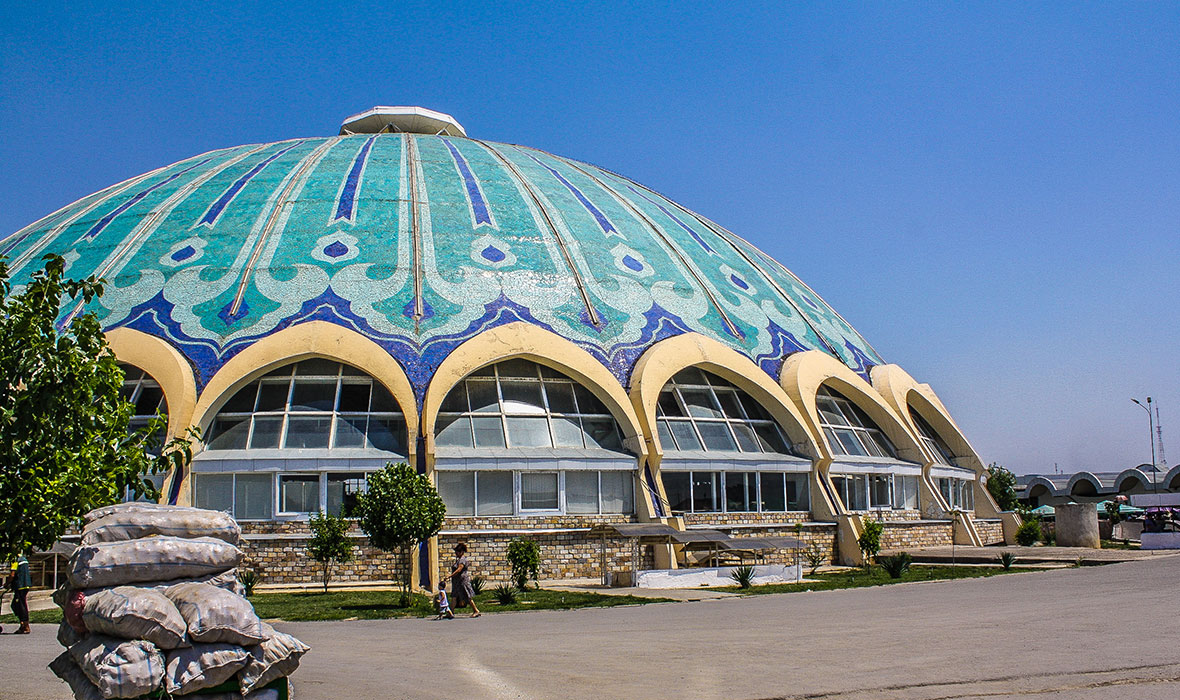 Chorsu-Bazaar-Tashkent-Outside
