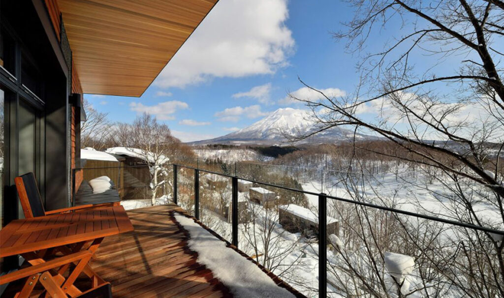 3 Luxury Ski Journeys to Japan and Where to Stay - Travelogues from ...