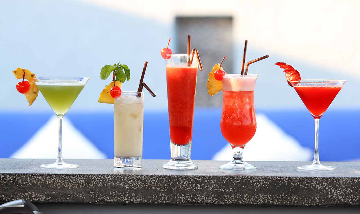 Le-Moon-Terrace-Bar-2