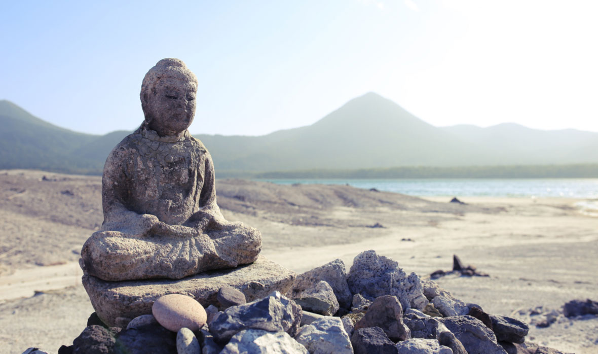 stone-statue-of-Jizo