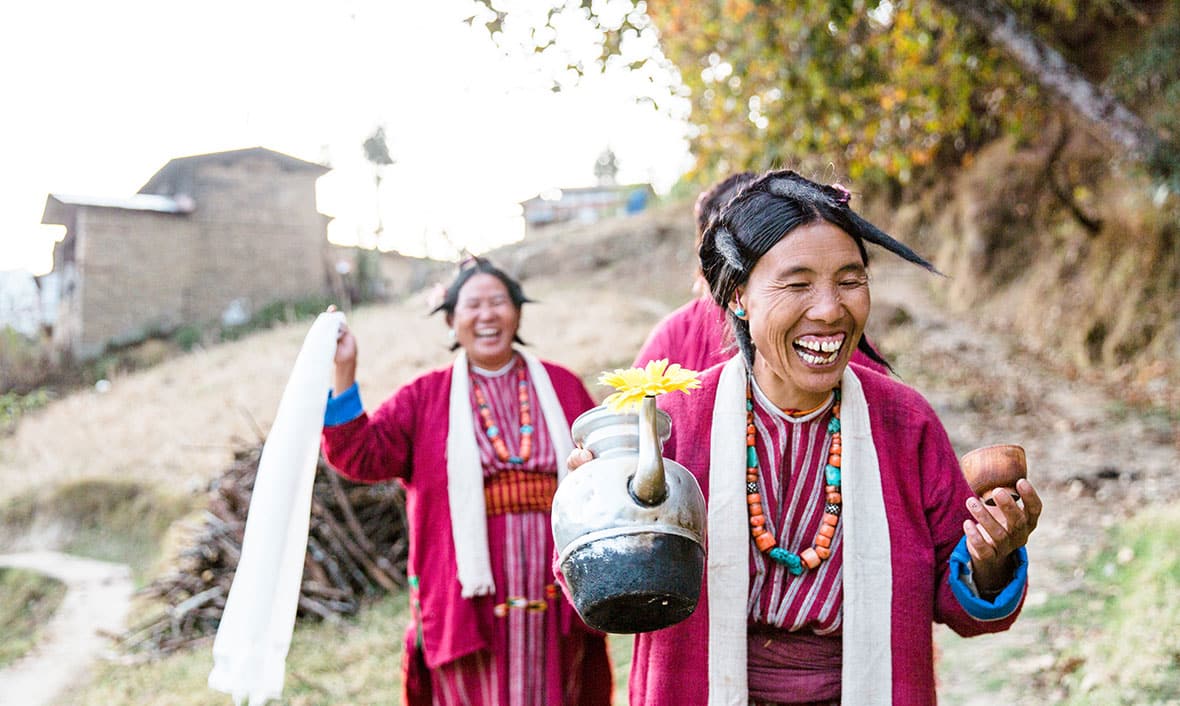 11---Monpa-Women-at-Homestay